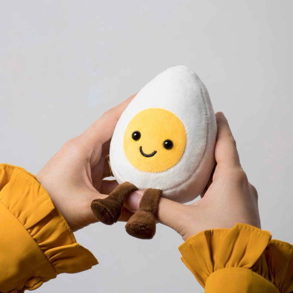 عروسک تخم مرغ آبپز cookie