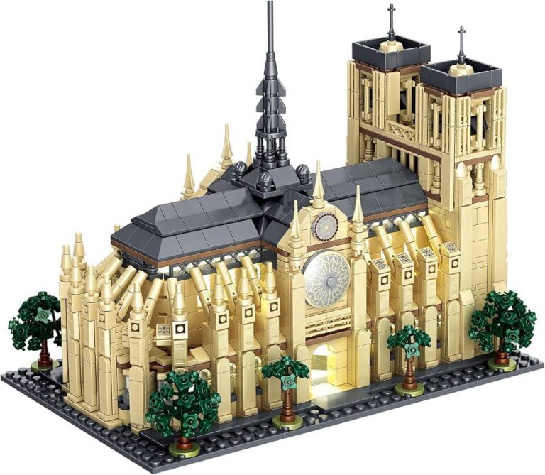 لگو معماری کلیسای نوتردام پاریس ۱۷۵۷ تکه چراغ‌دار | Notre Dame de Paris Architecture Set